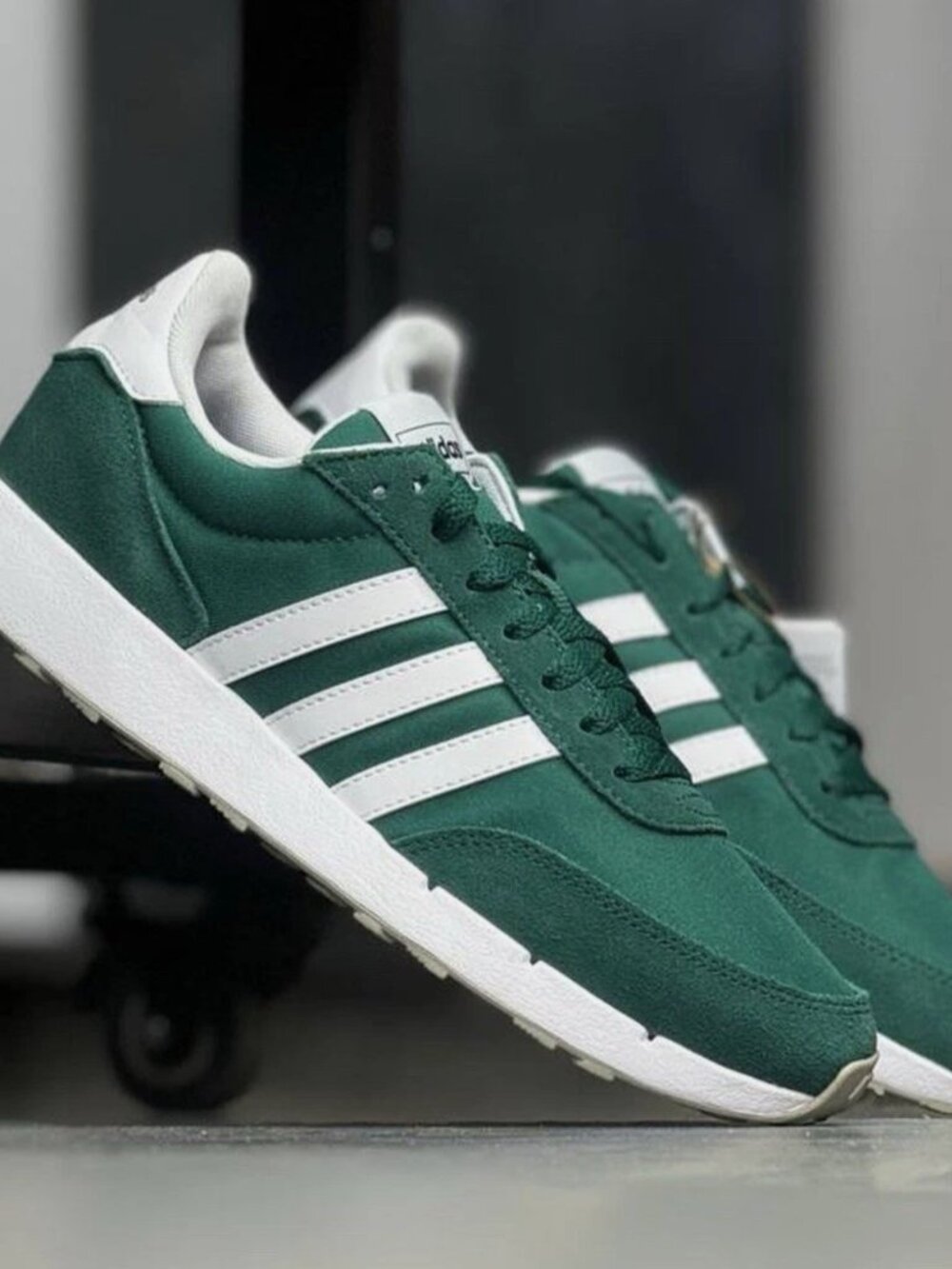 Adidas Run 60s 2.0 Men’s Running Shoe Athletic Sneaker Green Footwear Size 11.5